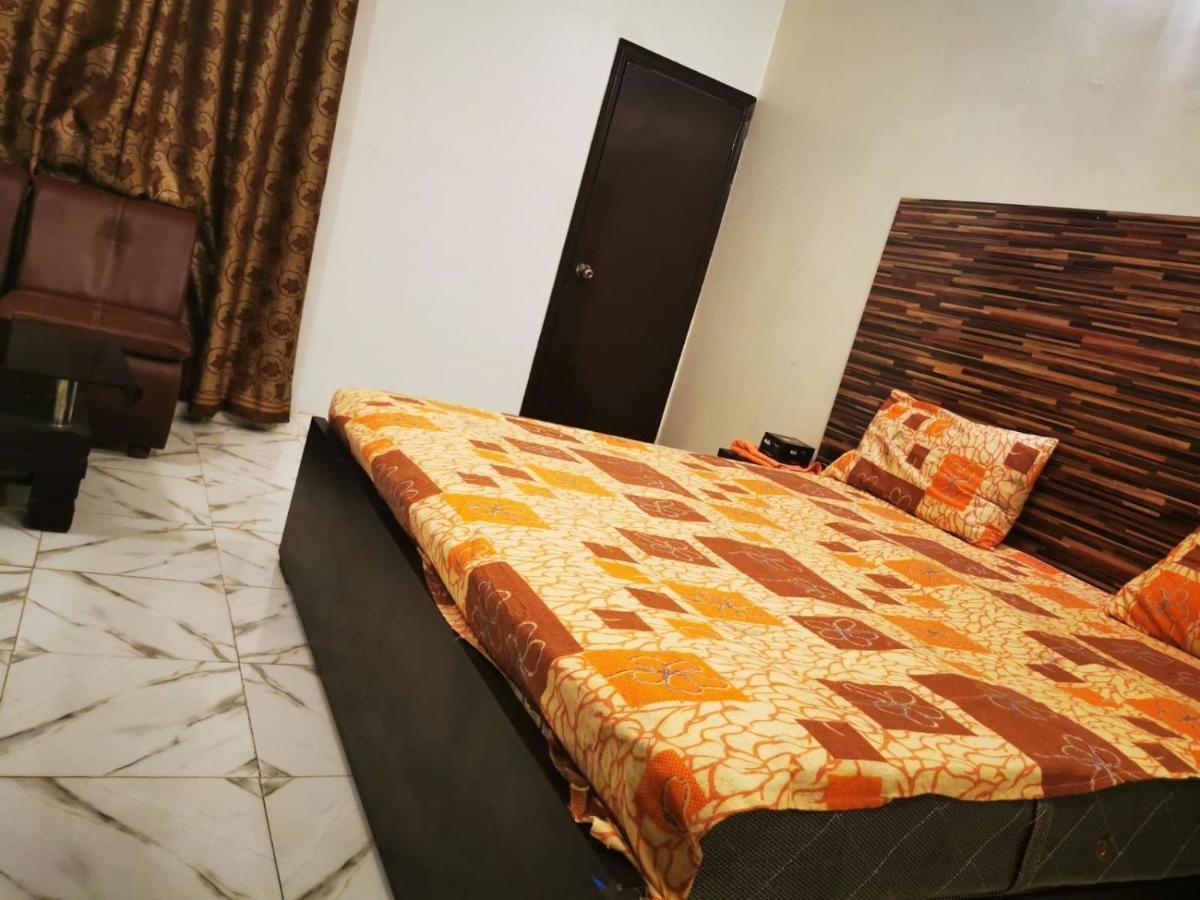 Gulshan Guest House Карачі Екстер'єр фото