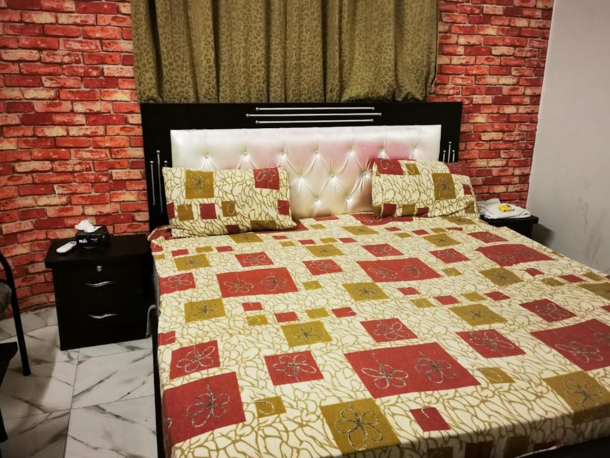 Gulshan Guest House Карачі Екстер'єр фото