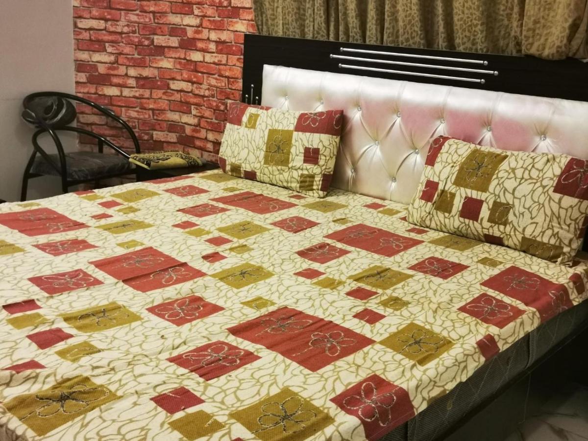 Gulshan Guest House Карачі Екстер'єр фото