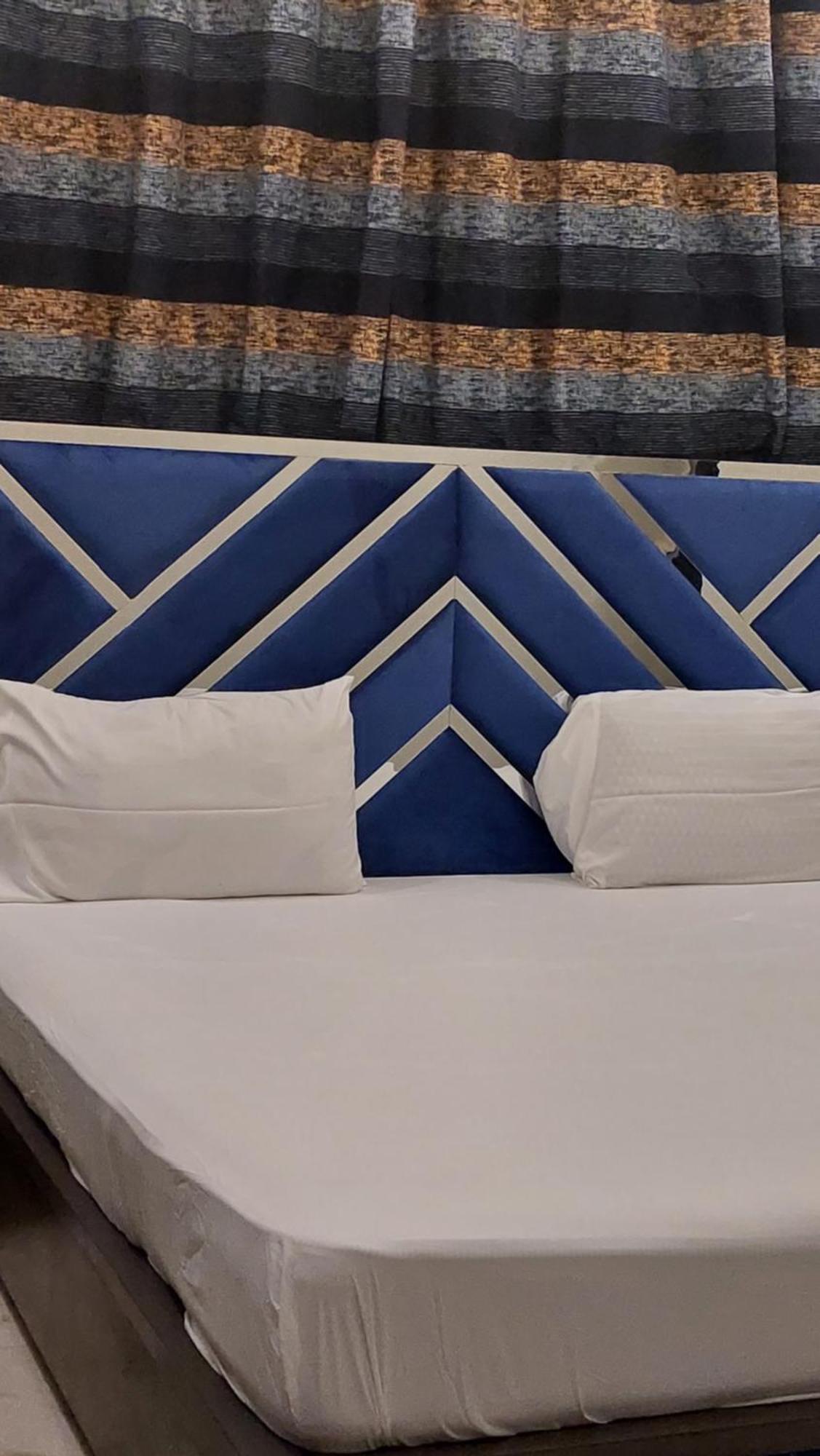 Gulshan Guest House Карачі Екстер'єр фото