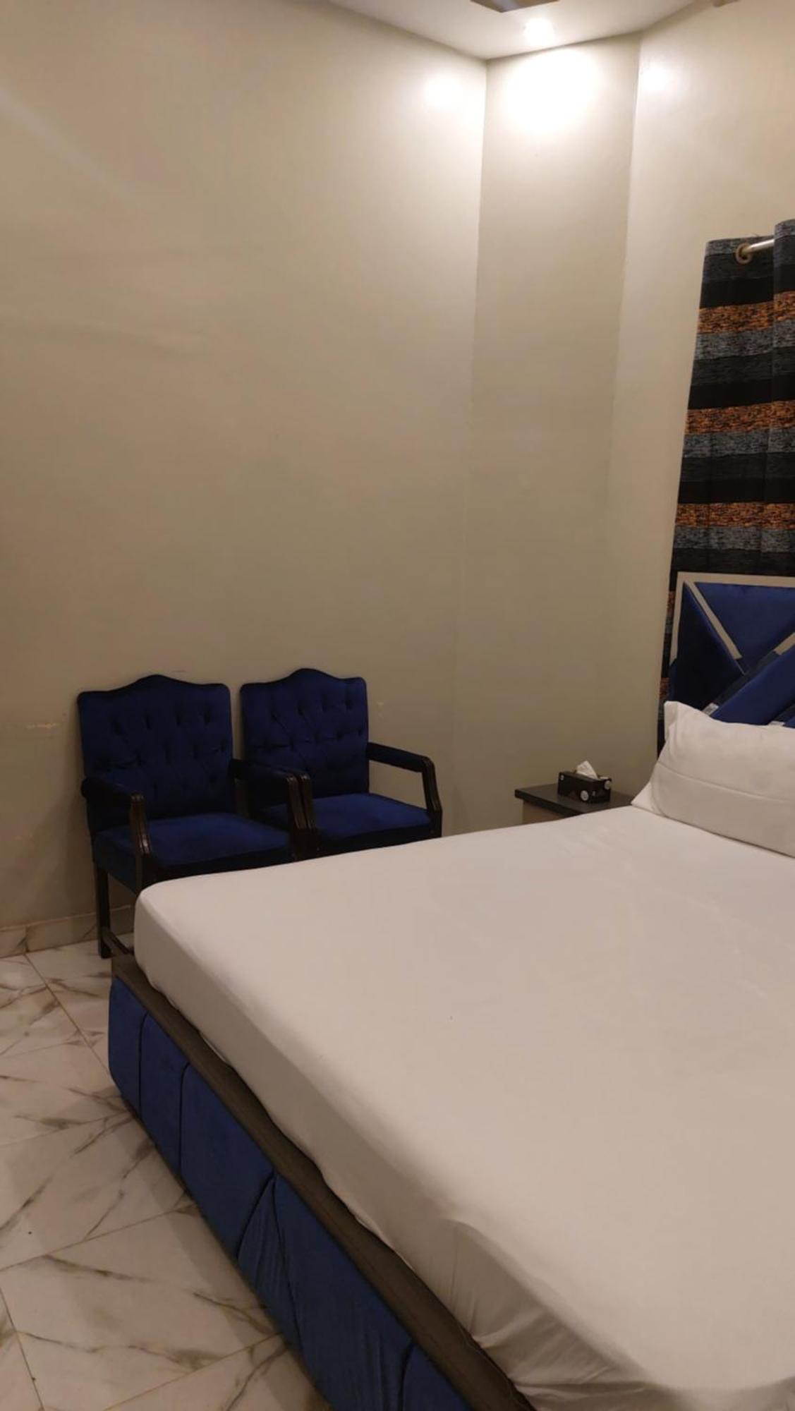 Gulshan Guest House Карачі Екстер'єр фото